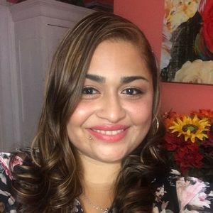 Meet your Posher, Ana